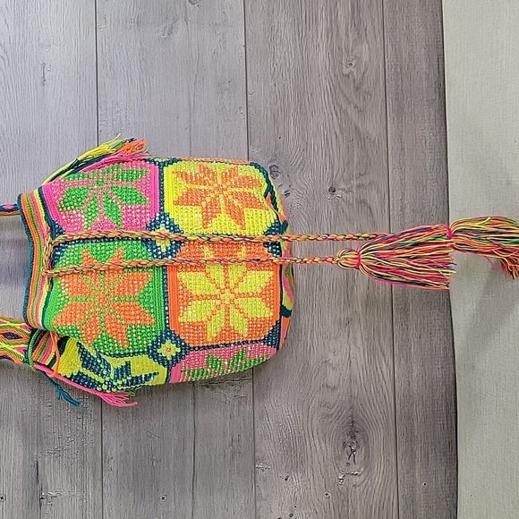 Wayuu Handmade Neon Rhinestone Drawstring Tote Shoulder Bag Purse Handbag - Picture 2 of 13